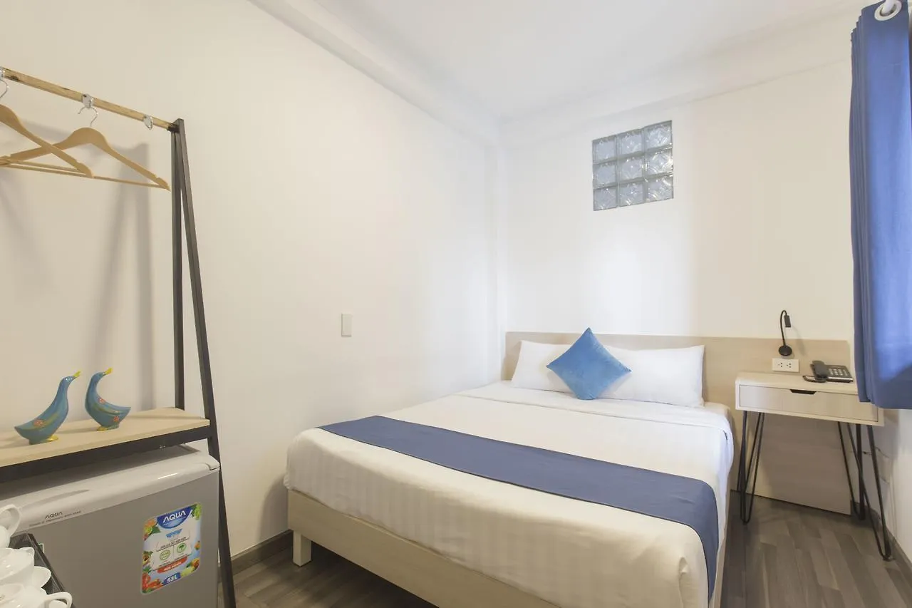 Spotlight Hotel Ho Chi Minh City 2*,