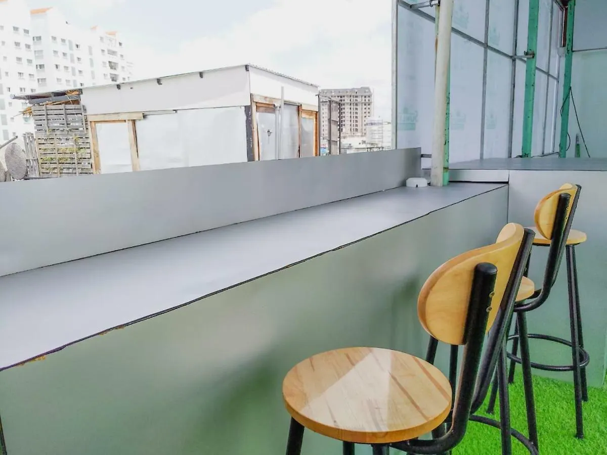 Spotlight Hotel Ho Chi Minh City 2*,